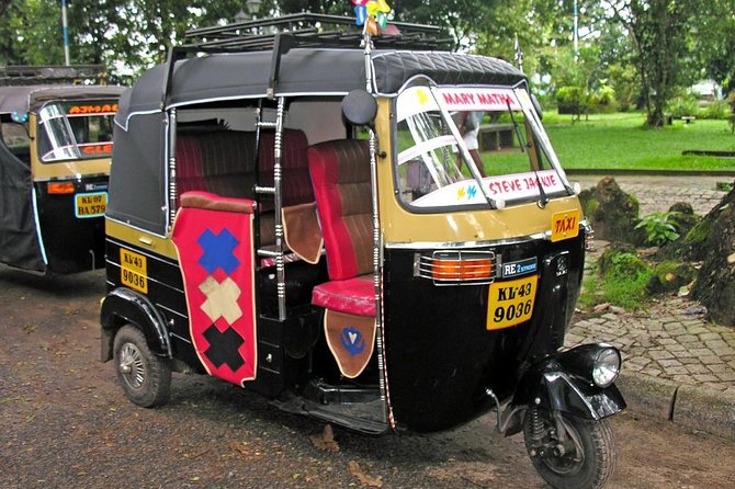 Highlights of Cochin Group Tour by Local Ferry ,Tuc-Tuc ,Local Bus and Foot . - Crossing to Mattancherry by local ferry