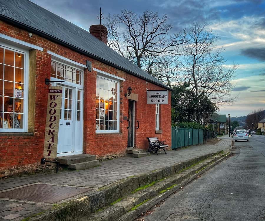 Historic Richmond Village Half-Day Coach Tour - Shops, galleries, wine, and the scallop pie question