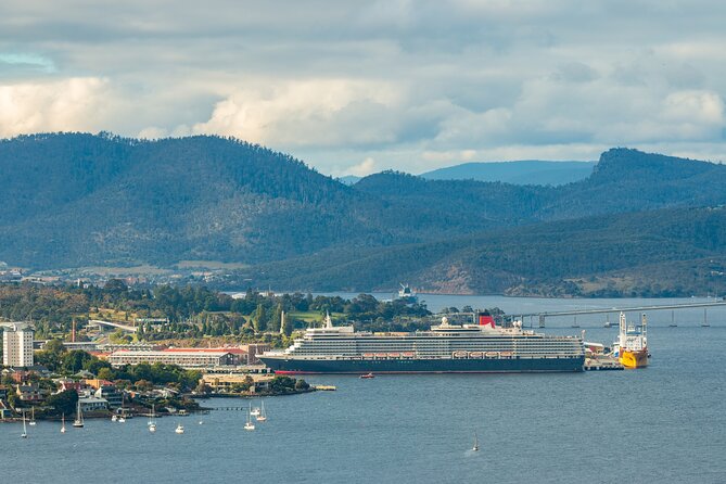 Hobart Shore Excursion: Hobart Attractions Bus - Starting near Hobart’s waterfront