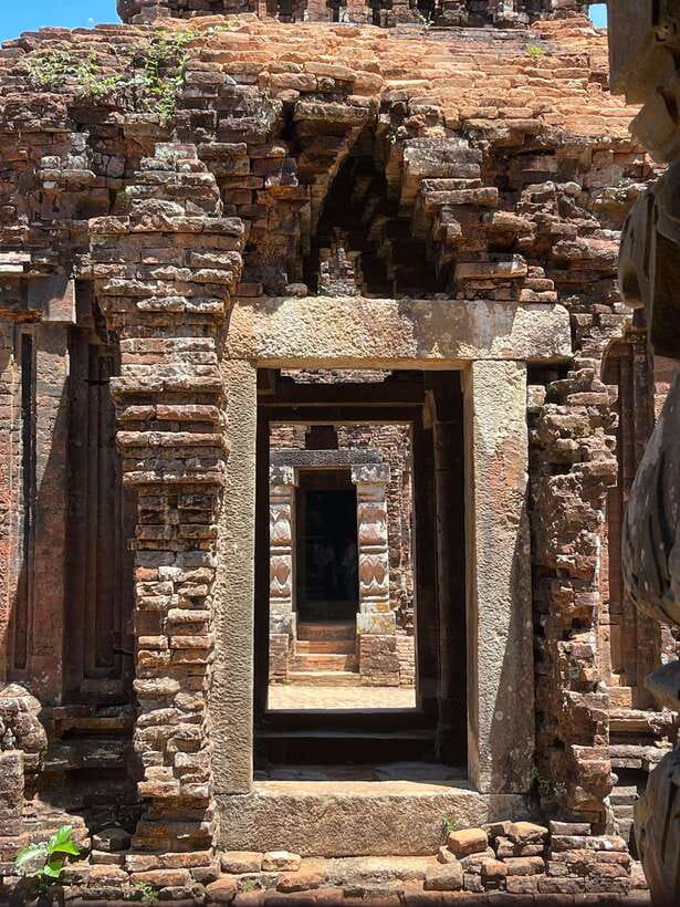Hoi An: My Son Ruins: Guide-Bus-Boat-Cultural Show-Lunch - The Road to My Son