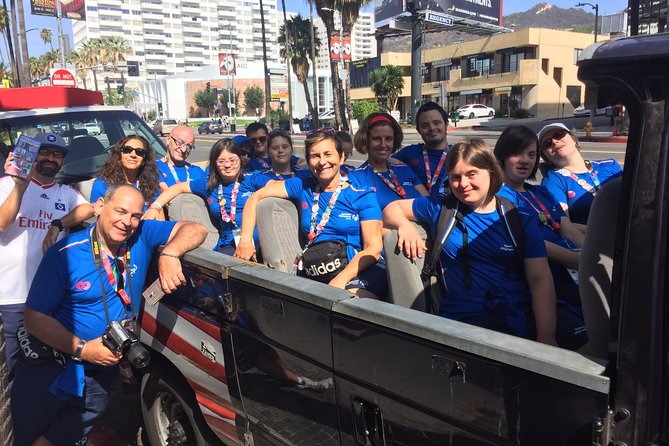 Hollywood and Beverly Hills Bus Tour - A fast Hollywood sampler in 95 minutes