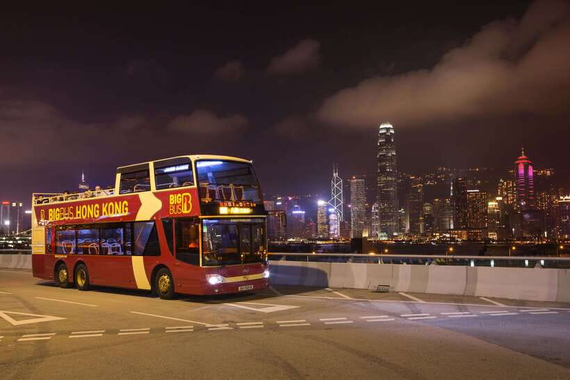 Hong Kong: Panoramic Night Tour of Kowloon by Open-top Bus - Why the open-top bus works well here