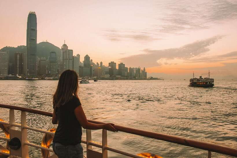 Hong Kong: Panoramic Night Tour of Kowloon by Open-top Bus - Finishing near the Avenue of Stars