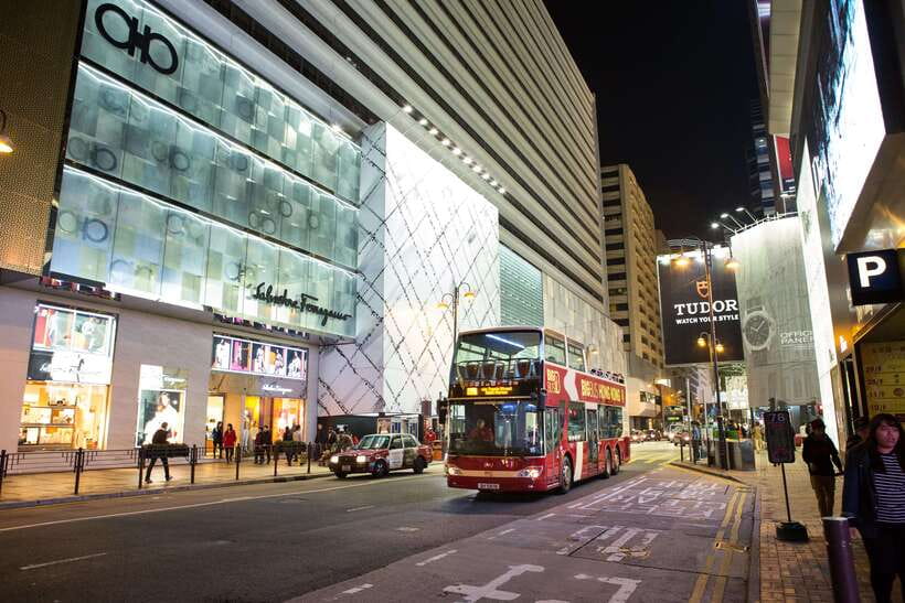 Hong Kong: Panoramic Night Tour of Kowloon by Open-top Bus - Practical tips for a smoother evening