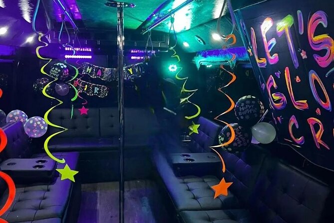 Hookah Bus Tour/Ft Lauderdale-Hard Rock, Las Olas & Wynwood - Starting at the giant guitar in Hollywood