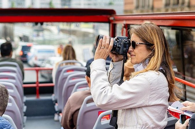 Hop-on Hop-off Berlin Tour with Audio Guide - Memorials, Brandenburg Gate, and the Reichstag
