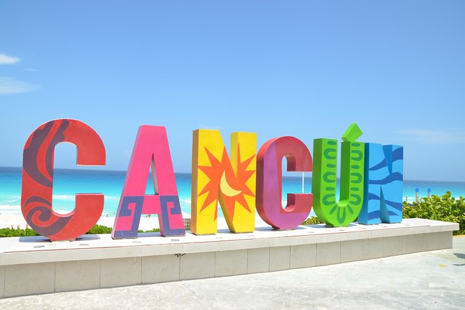 Hop-on Hop-off City Tour Cancun plus Submarine or Bodyboard Experience - Mercado 28 and Forum by the Sea