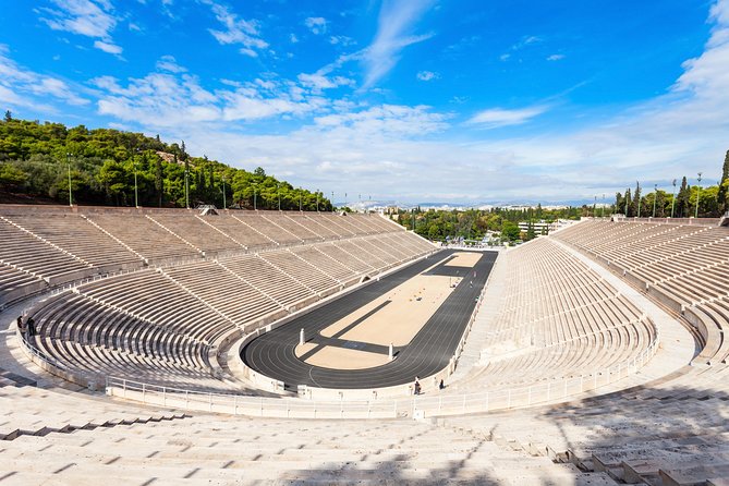 Hop on Hop Off Classic tour of Athens, Piraeus & Beaches - Audio commentary, Wi-Fi, and the upper deck
