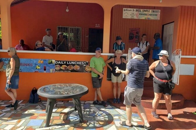 Hop on Hop Off Grenadian Food Tour - What Donnie Best adds to the day