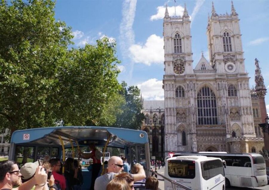 Hop-on Hop-off London Bus Tour & Westminster Abbey - What the red, blue, and orange routes give you