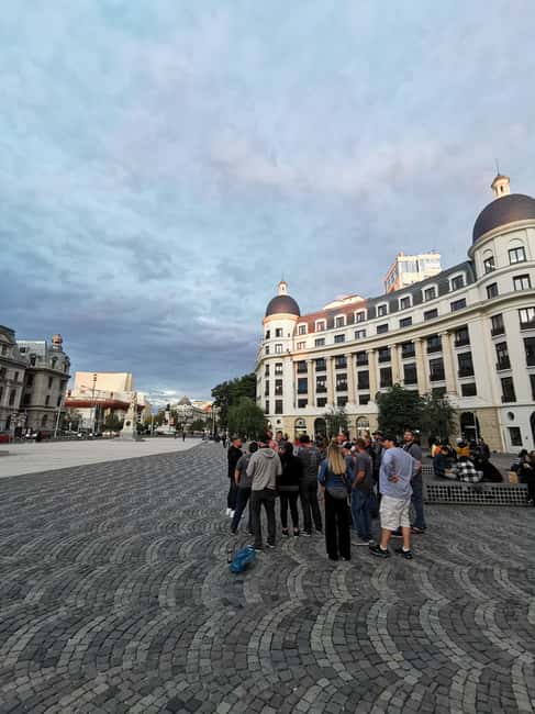 Hop-on Hop-off minibus Tour of Bucharest & Village Museum - Who should book this Bucharest tour?