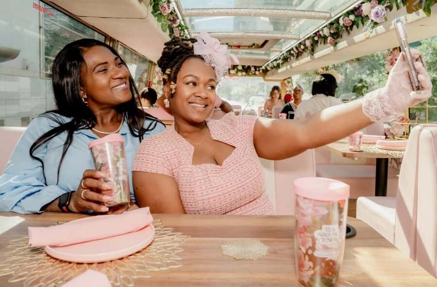 Houston: Tea Around Town® Afternoon Tea Bus Tour - What the 90-minute route actually gives you