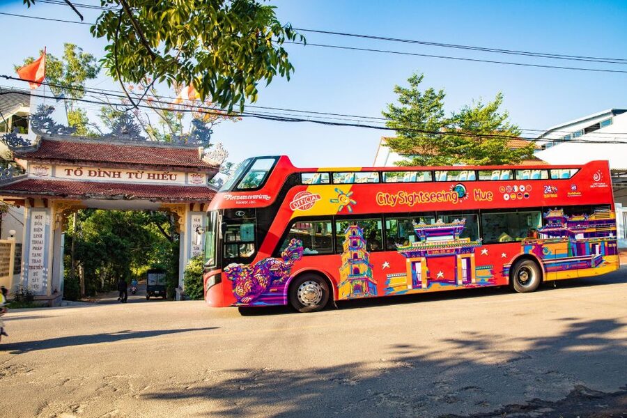 Hue: City Sightseeing Hop-On Hop-Off Bus Tour - Stop 10: Khai Dinh Tomb