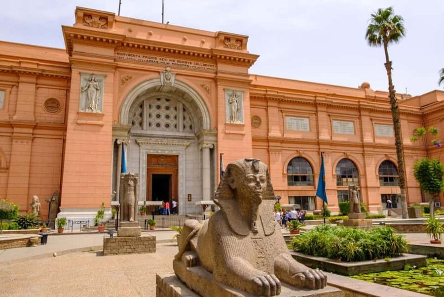 Hurghada to Cairo: Full-Day Tour one way Bus & Flight Return - The Egyptian Museum and Tutankhamun’s treasures