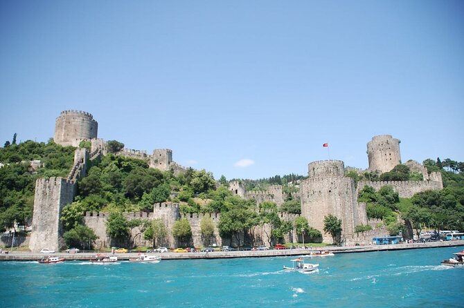 Istanbul: Bosphorus Cruise, Bus Tour, Cable Car Ride with Live Guide & Ticket - The Fatih refreshment and shopping stop