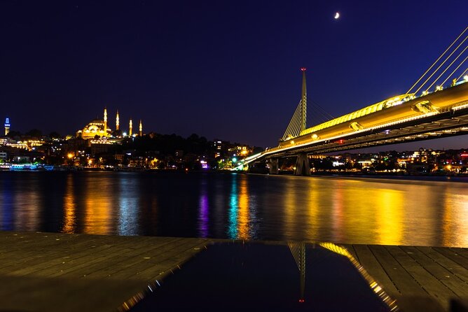 Istanbul Panoramic Evening Bus Tour - European and Asian neighborhoods in one loop