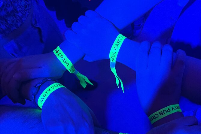 Istanbul Party Pub Crawl with Party Bus in Sultanahmet and Taksim - Booking timing and cancellation details
