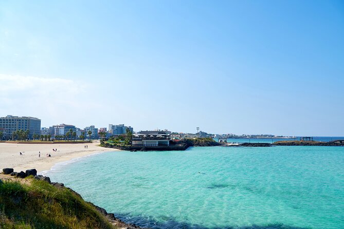 Jeju Eastern Must visit Unesco Bus Tour - Ilchul Land and the Micheongul lava tube