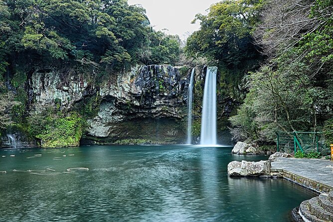Jeju Island UNESCO small group Join tour(Taxi, van & bus) - The east route: forest, village life, and Seongsan