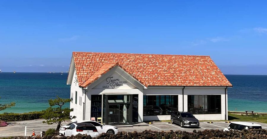 Jeju: West of Jeju Island Bus Tour from Seogwipo City - A full west Jeju day from Seogwipo