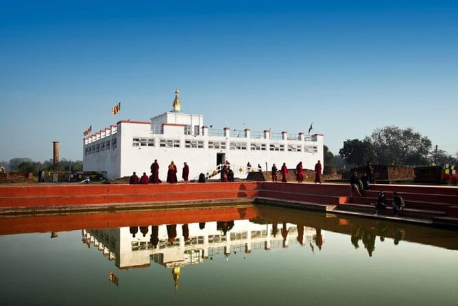 Kathmandu City Sightseeing Bus Tour - Who should book this Kathmandu bus tour
