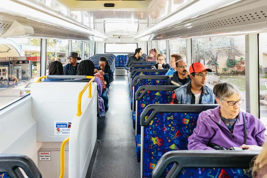 Katoomba: Lyrebird Hop-On Hop-Off and Scenic World Pass - Lookouts, waterfalls, and short walks around Katoomba