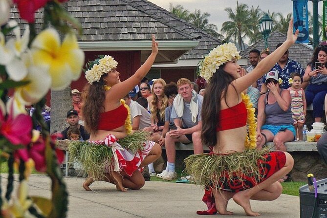 Kauai Hop On Hop Off Tour - Stop 8: Red Hibiscus and Gifts for souvenirs