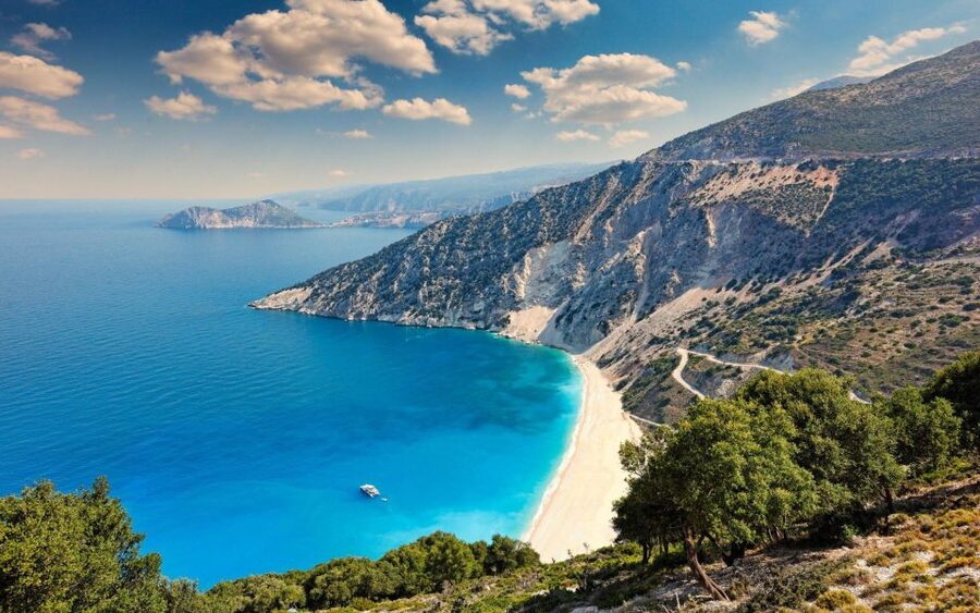 Kefalonia: Island Highlights Bus and Boat Tour with Lunch - Agia Efimia and the change from road to sea