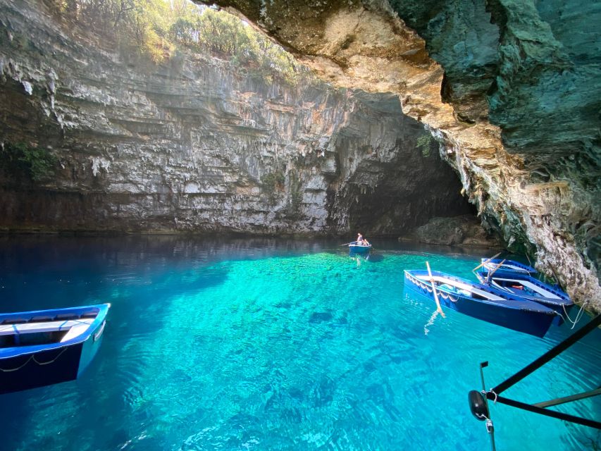 Kefalonia: Island Highlights Bus and Boat Tour with Lunch - Melissani Cave and the blue light underground