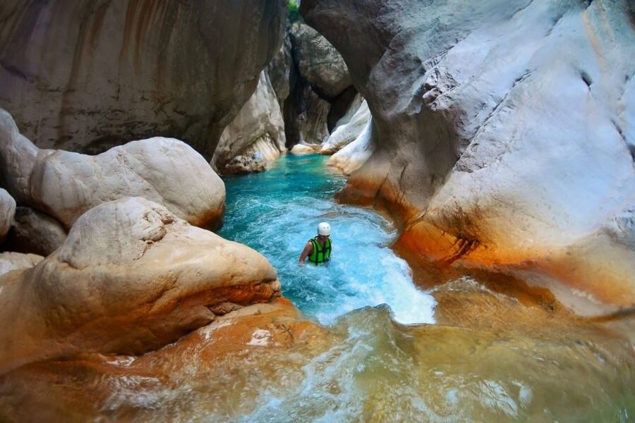 Kemer: Party Bus to Goynuk Canyon with Entrance Ticket - The party atmosphere is fun, but not the whole point