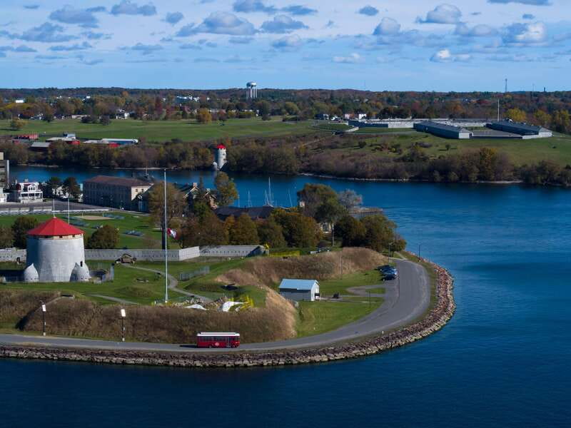 Kingston: Hop-On Hop-Off Trolley Tour - How to use a 24-hour, 48-hour, or 72-hour pass