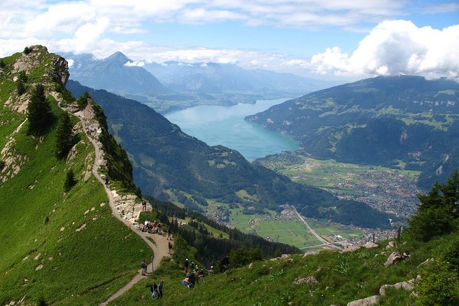 (KTL361) - Interlaken day trip by bus from Lausanne - From Lausanne-Ouchy to the Bernese Oberland