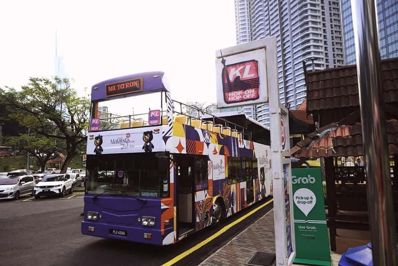 Kuala Lumpur: Ronda Hop-On Hop-Off City Sightseeing Bus Pass - Should you book the Kuala Lumpur sightseeing bus?