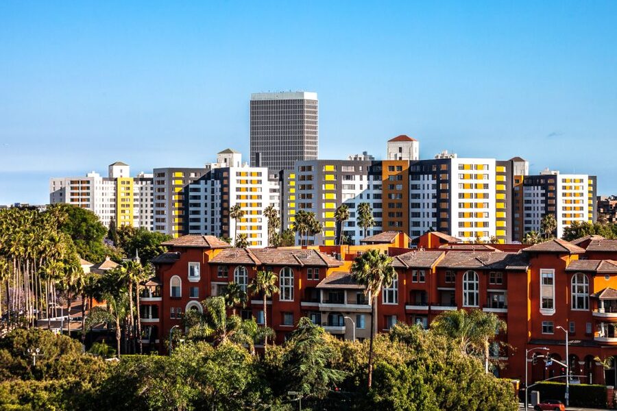 LA: Hop-on Hop-off Tour by Open-top Bus with 19 Stops - Museum Row, Miracle Mile, and the La Brea Tar Pits