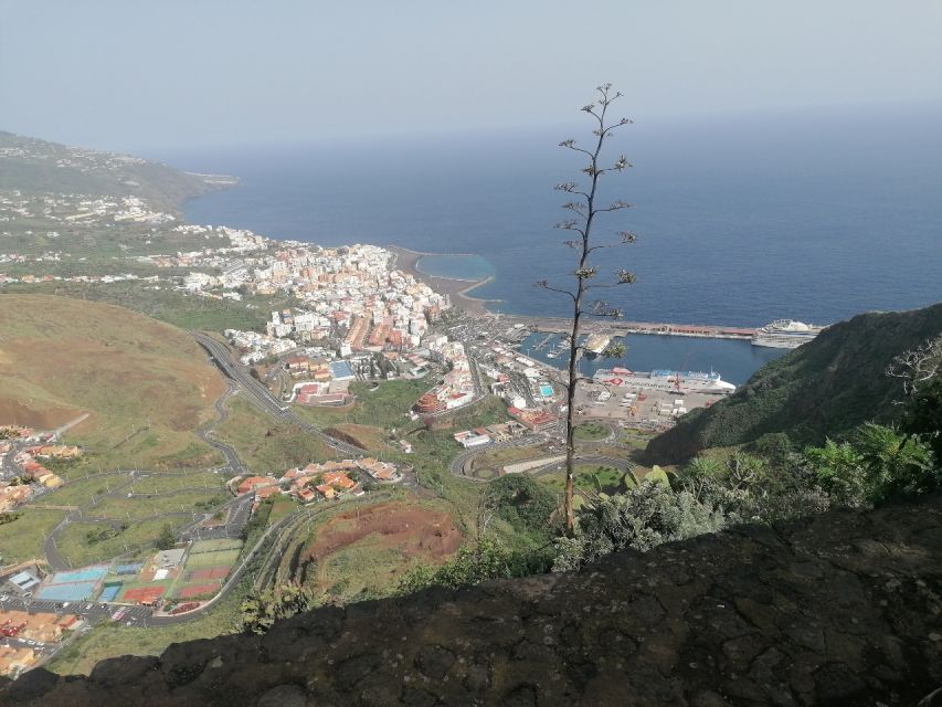 La Palma: Island Highlights Guided Bus Tour - Tajuya square and the recent volcano