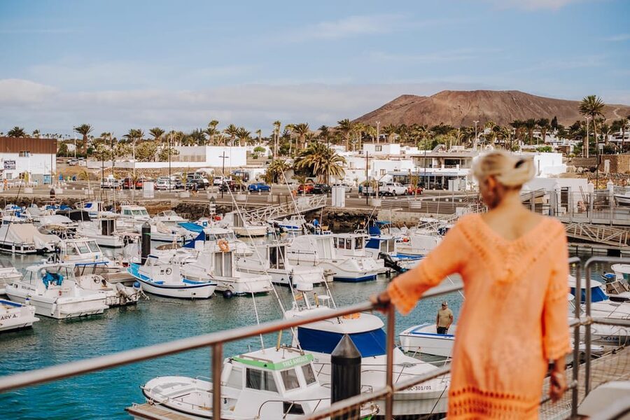 Lanzarote: Fuerteventura Return Ferry Ticket with Bus - What the $51 price really includes