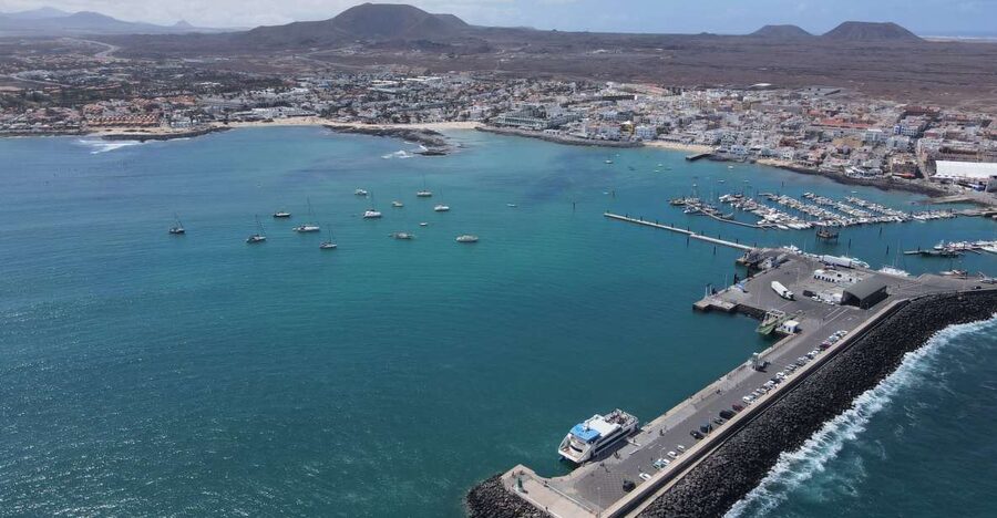 Lanzarote: Fuerteventura Return Ferry Ticket with Bus - The 9:30 AM Lineas Romero ferry