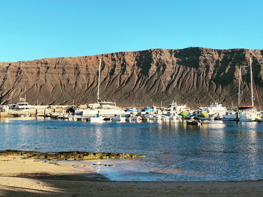 Lanzarote: Return Ferry to La Graciosa with Bus Pickup - Who will enjoy this trip most