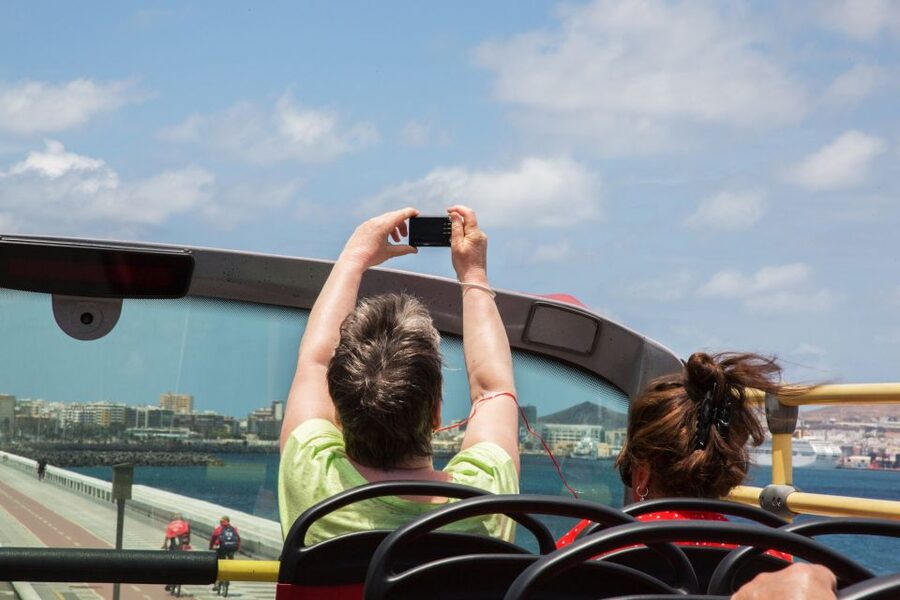 Las Palmas: City Sightseeing Hop-On Hop-Off Bus Tour - What you see from Parque Santa Catalina