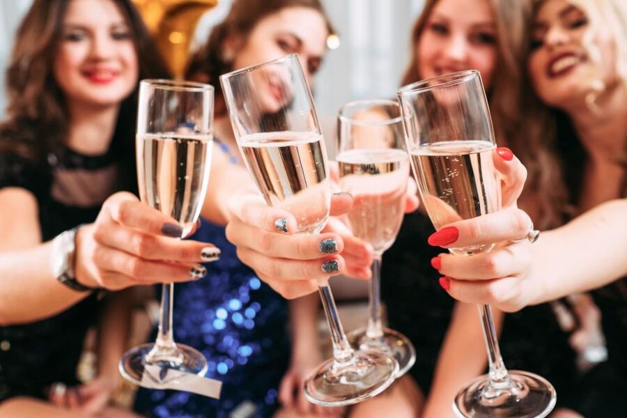 Las Vegas: Bachelorette Party Bus Club Crawl - Dress rules are strict and worth planning around