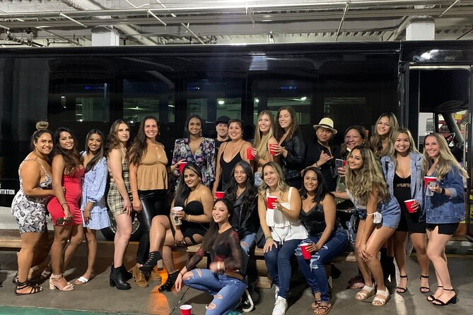 Las Vegas Bar Crawl by Party Bus with Free Drinks - Who should book this crawl?