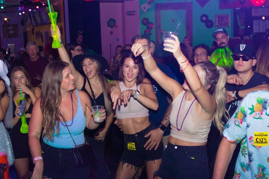 Las Vegas Fremont Street Bar Crawl (party bus add-on option) - The optional party bus to the Strip