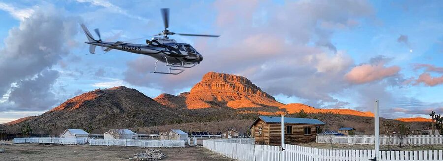 Las Vegas: Grand Canyon Helicopter & Ranch Adventure by Bus - Arriving at the 165-acre Western ranch