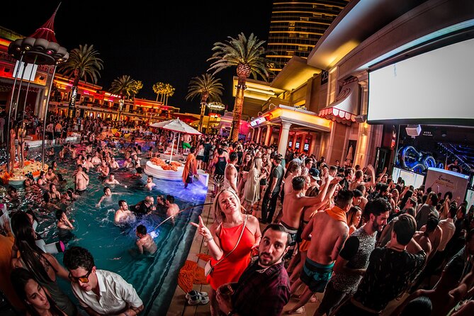 Las Vegas Nightclub VIP Entry with Party Bus - Why the line skip matters in Las Vegas