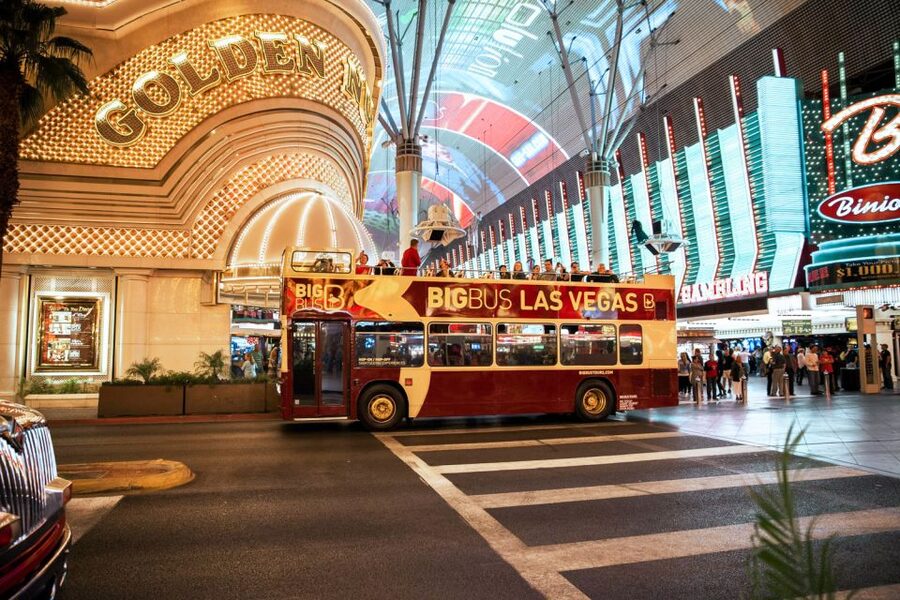 Las Vegas: Sightseeing Night Tour by Open-top Bus - Starting at Hard Rock or another assigned meeting point