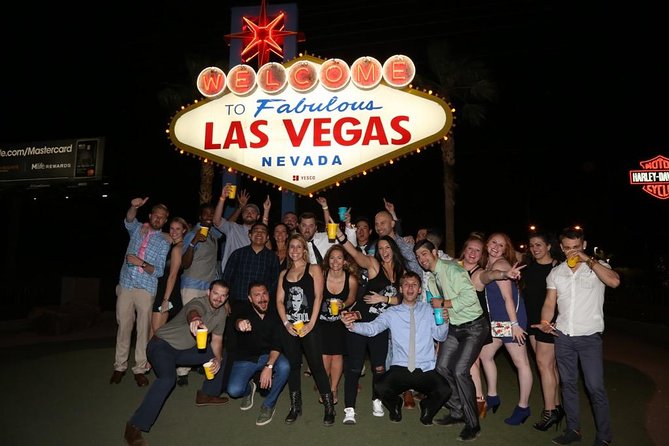 Las Vegas VIP Nightclub Party Bus Crawl - The party bus, music, drinks, and host