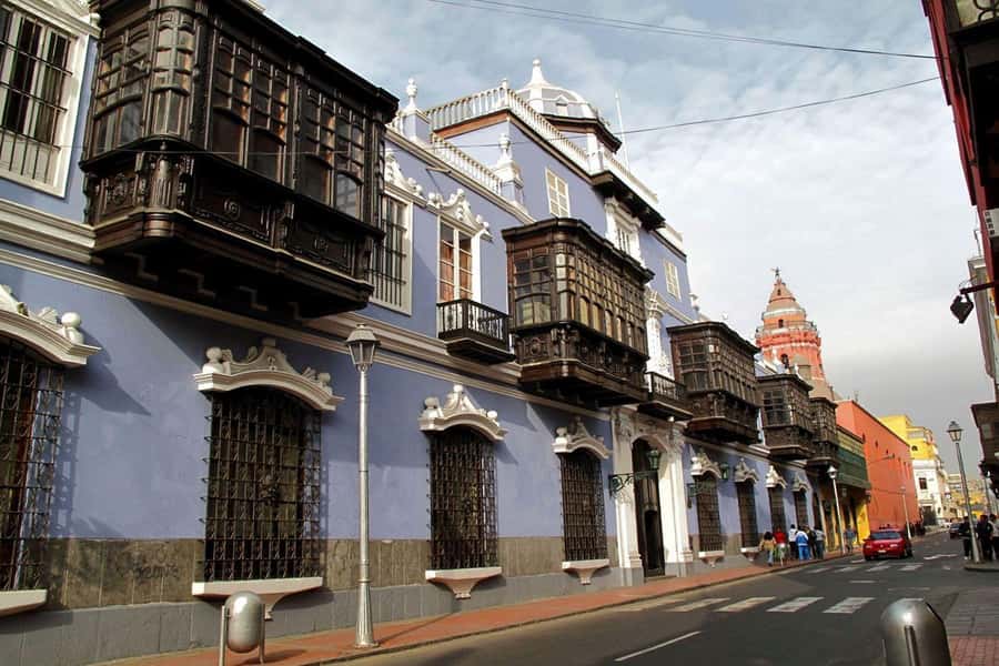 Lima : City Tour by Panoramic Bus - Walking & Catacombs - Is $42 a Fair Price?