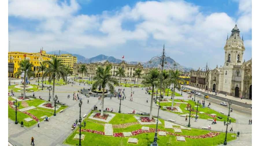 LIMA WALKING TOUR CATACOMBS FROM MIRAFLORES, HISTORICAL CENTER, WINES+BUS - The return bus and drop-off choices