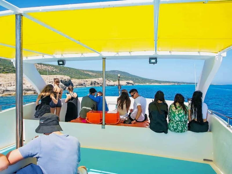 Limassol: Aphrodite Baths & Blue Lagoon Bus & Boat Day Trip - Guide style and language