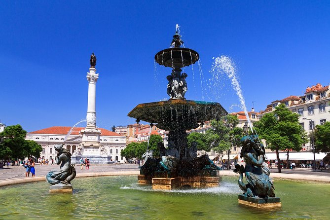 Lisbon: Belém Hop-On Hop-Off Bus Tour 24-Hour Ticket - Pilar 7 and the approach to Belém